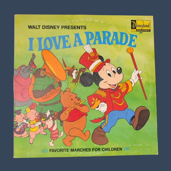 Walt Disney Presents: I Love a Parade (1974 Disneyland Records) - Picture 1 of 2